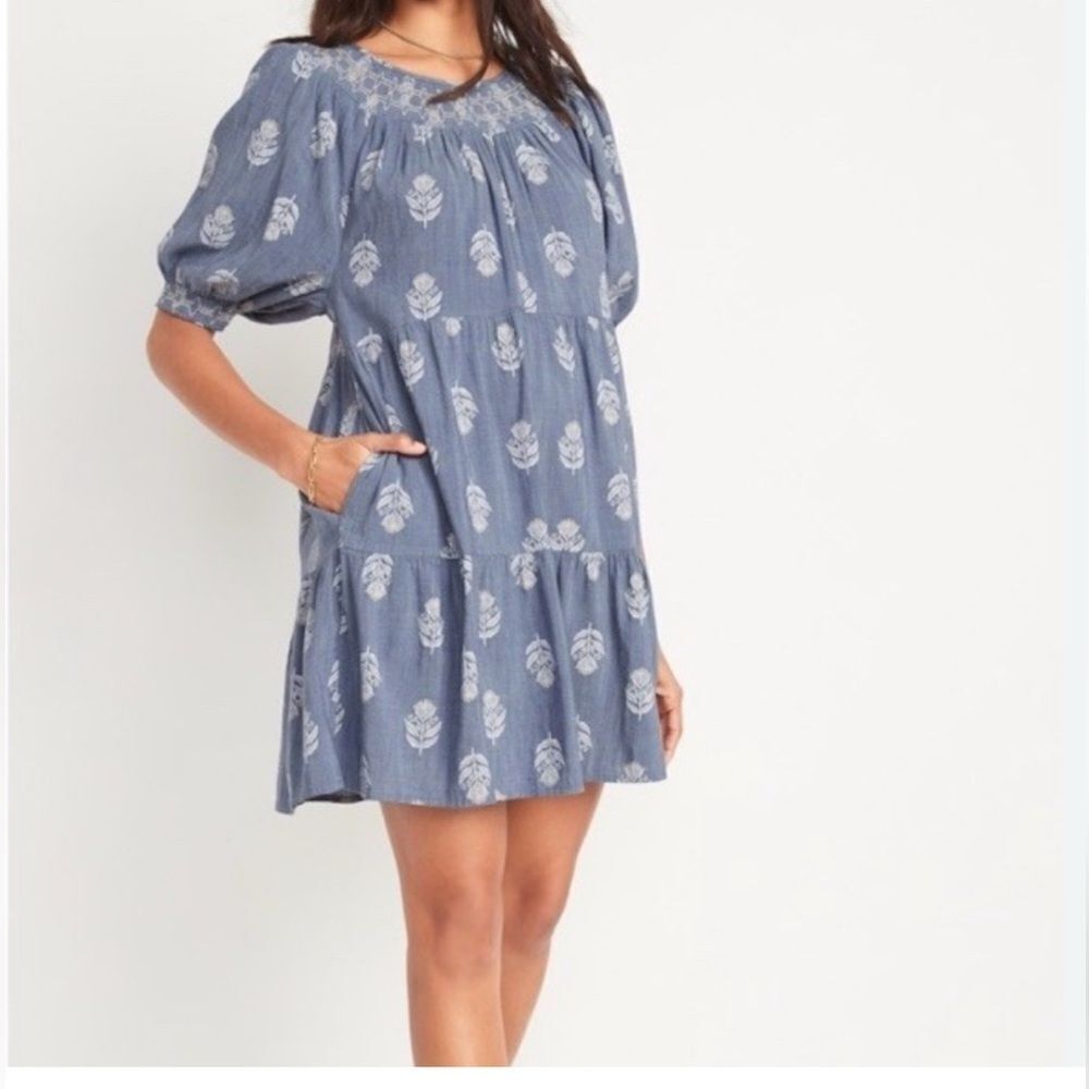 Chic Blue Floral Mini Dress